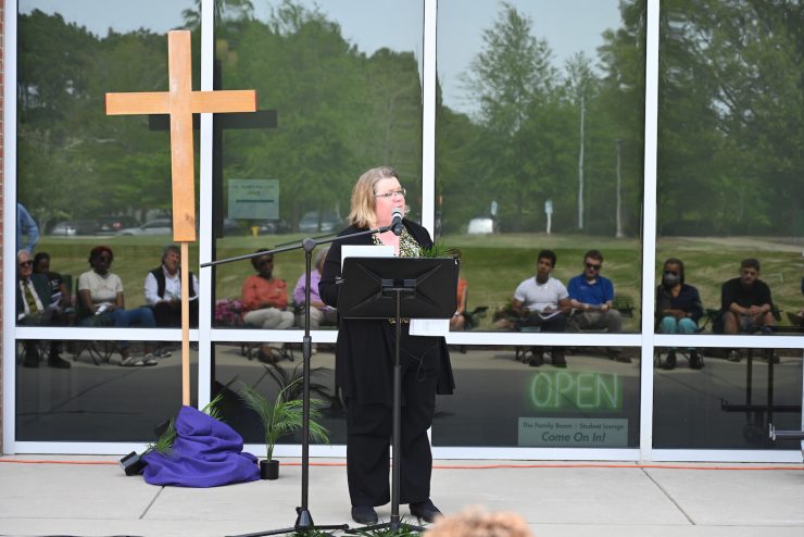 Reverend Kelli Taylor speaking during a Palm Sunday service at Methodist University