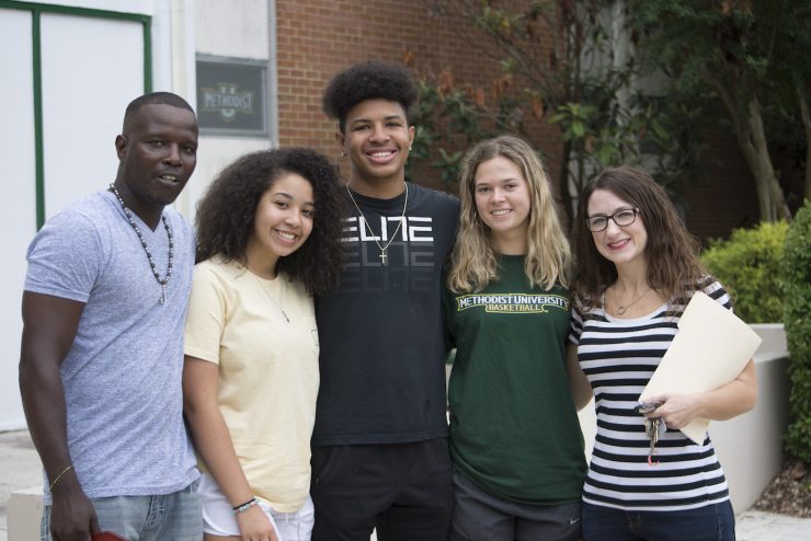 Methodist University student with family during Move In day