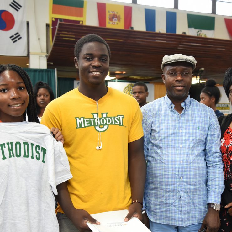 Family helps their student during Methodist University's New Student Orientation