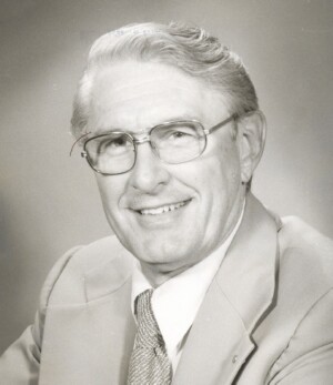 Dr. Richard Pearce