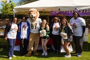 King and MU Cheerleaders with Health & Wellness Expo participants