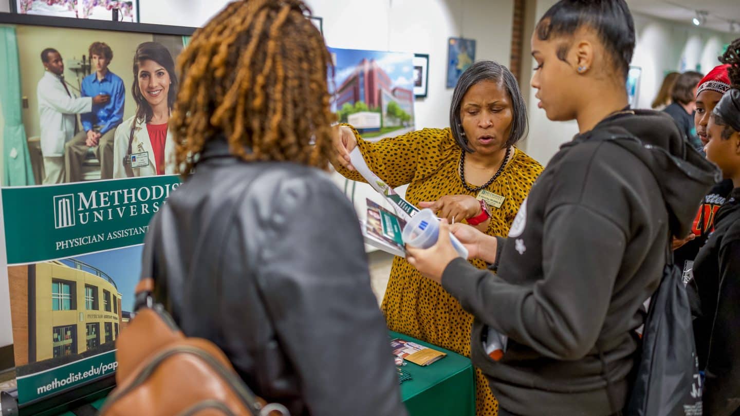 Fayetteville Youth Summit attendees