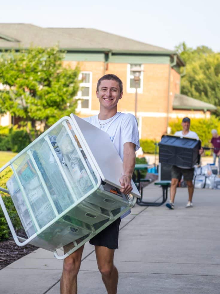 A student arrives on campus