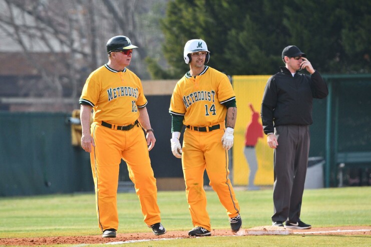 Coach Tom Austin